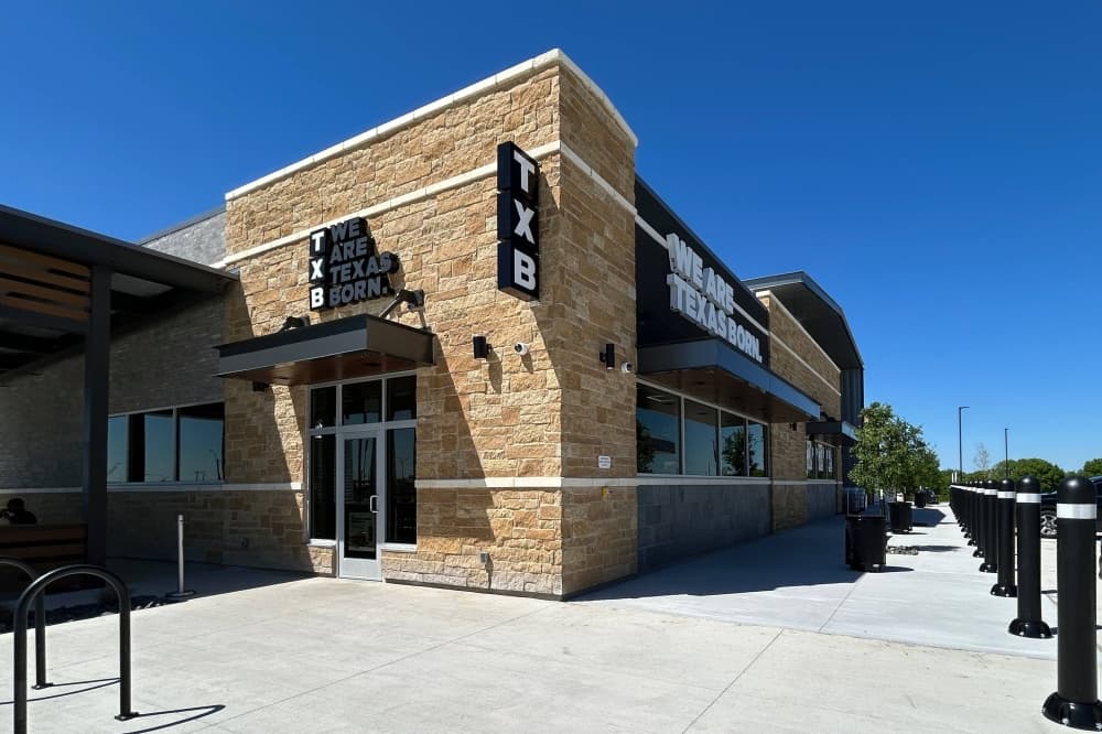 TXB offers 16-pump gas station, food in Frisco