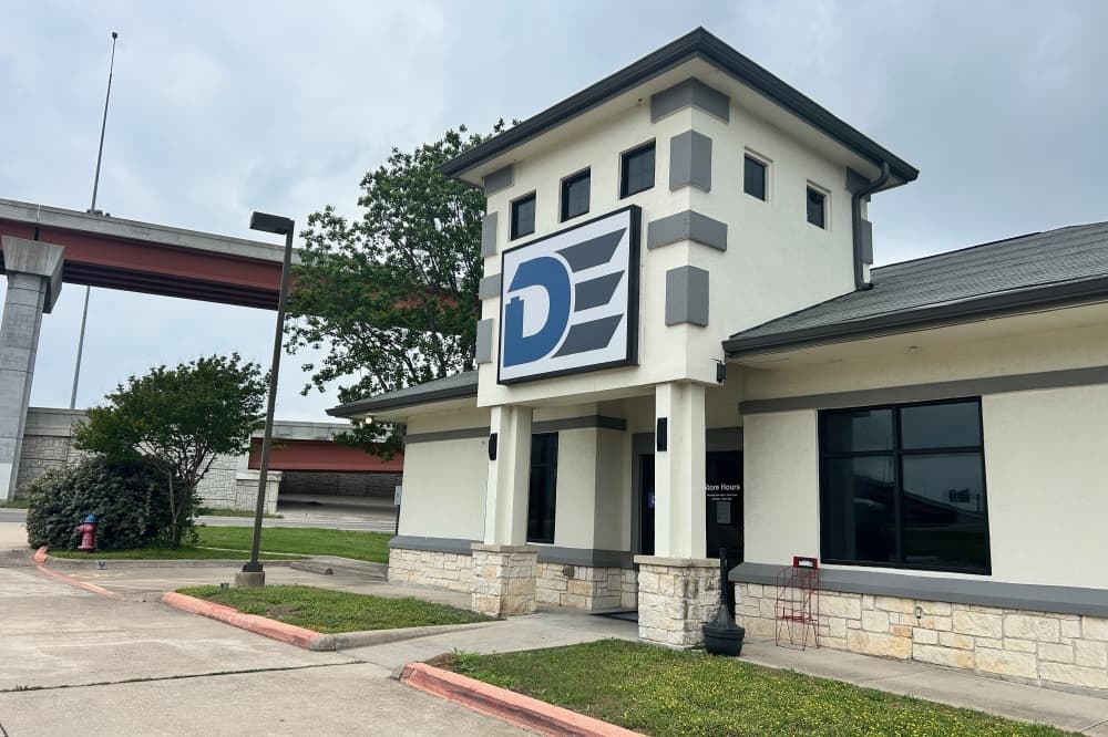 Discount Electronics closes Round Rock shop after 17 years of operation