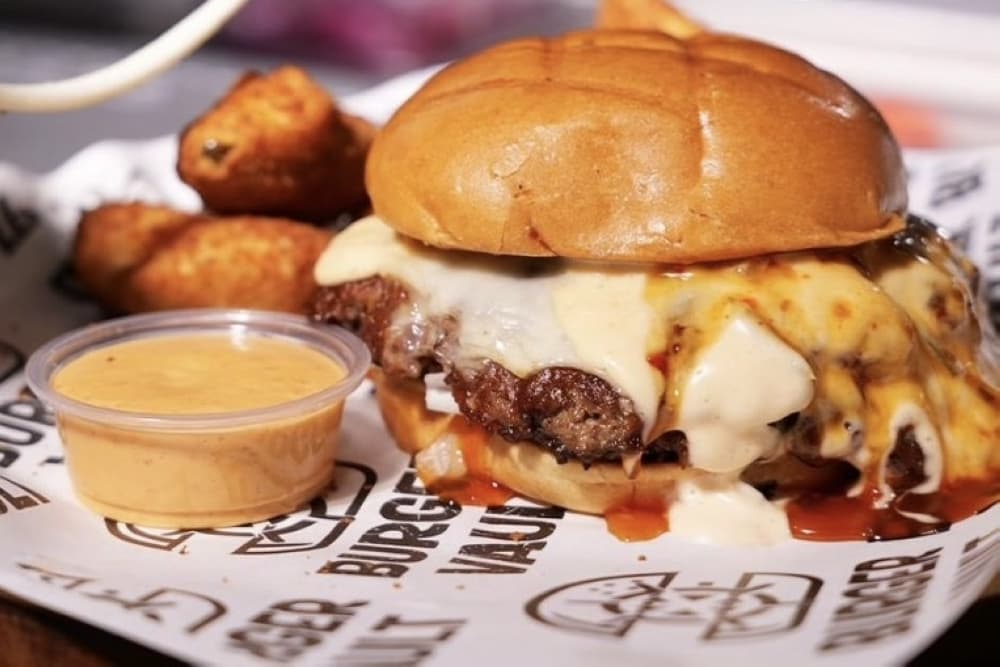 Handcrafted burgers, signature tacos: 6 Dallas-Fort Worth dining updates