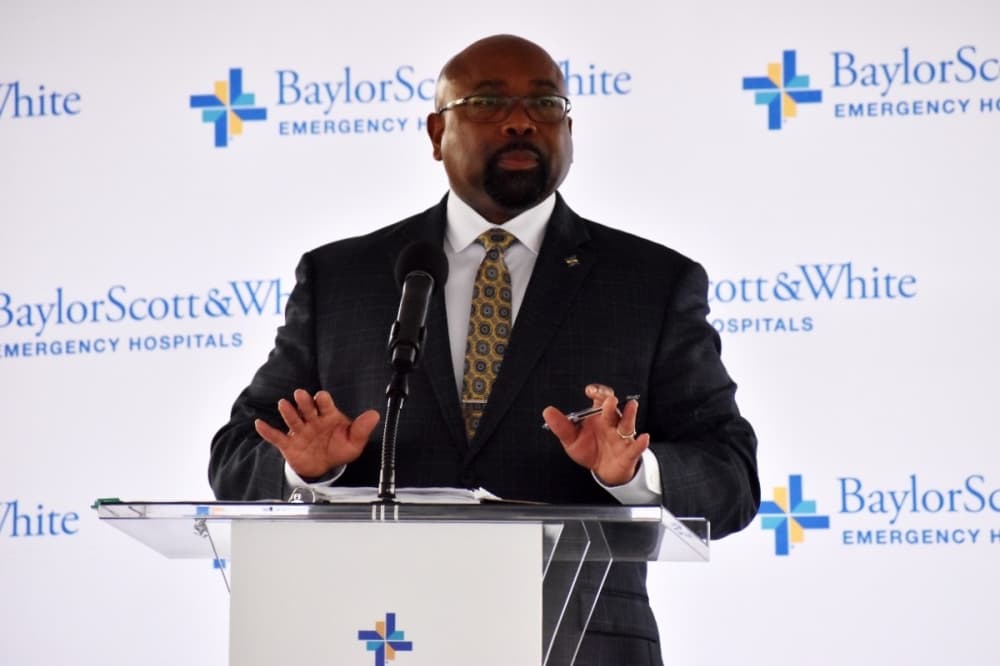 Baylor Scott & White holds groundbreaking for new Champions Circle location in north Fort Worth