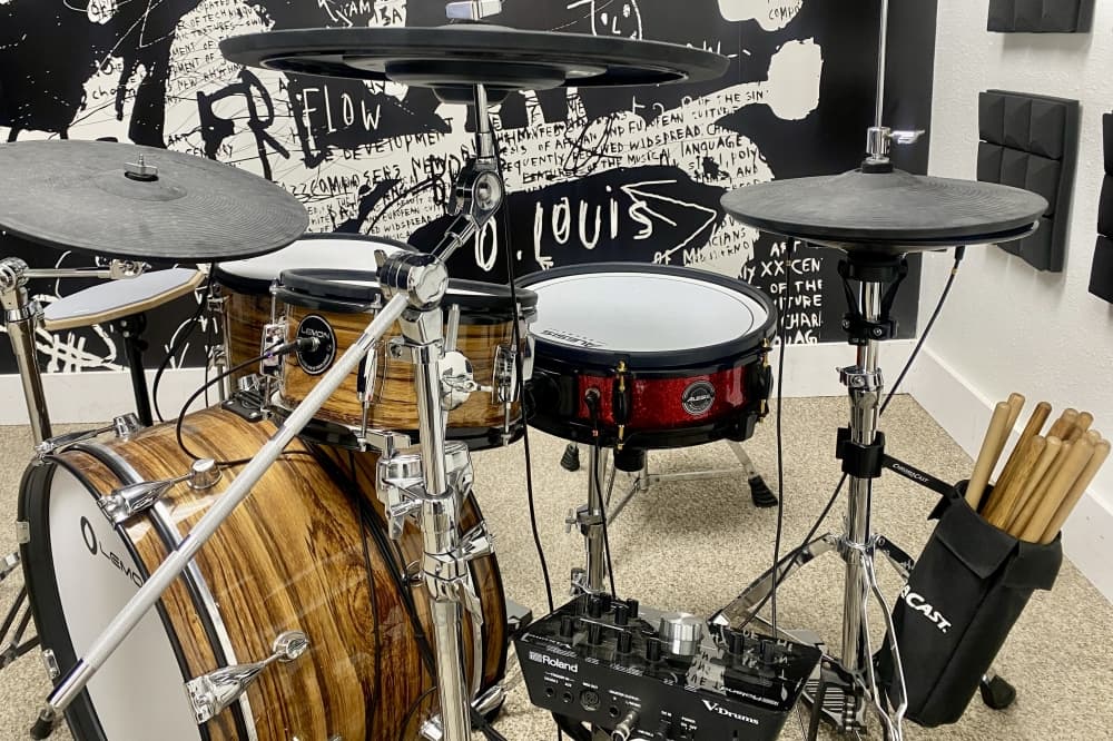 At the music school, students have the opportunity to record their progress with professional audio equiptment at Stereo Lizard's in-house recording studio, according to its website. (Katlynn Fox/Community Impact)
