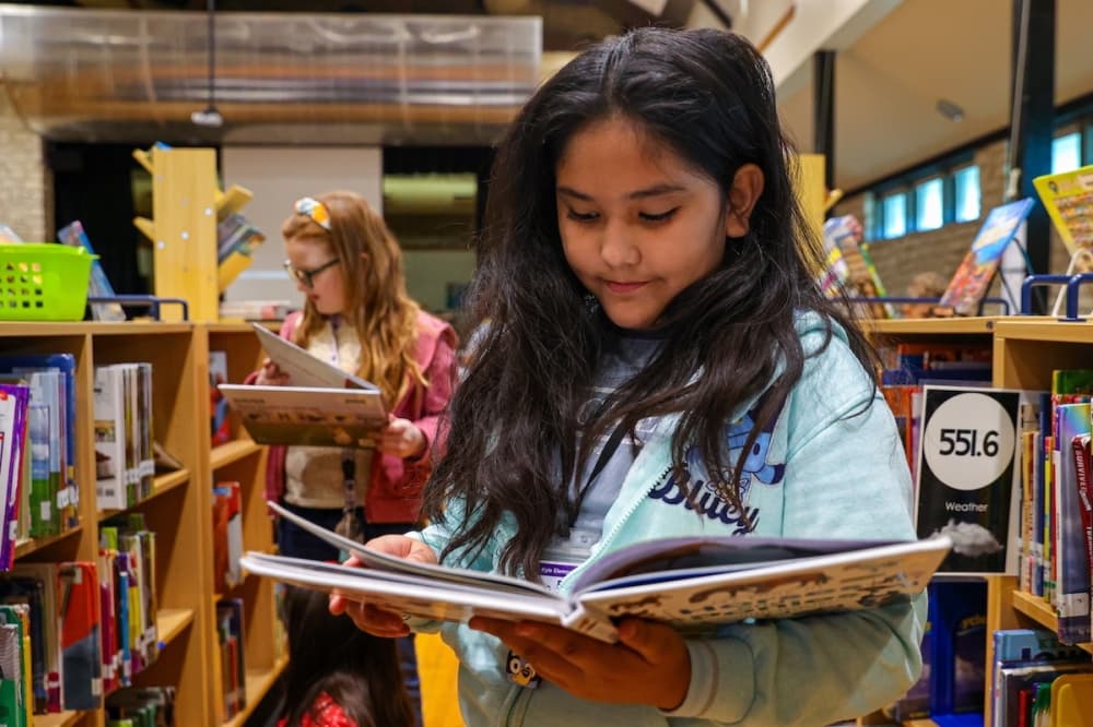 Hays CISD considers employee compensation, librarian pay for 2026-27