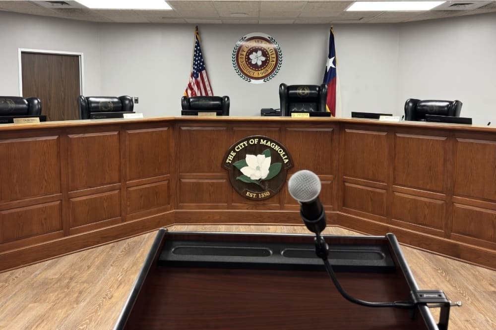 Magnolia City Council takes no action on mayor as he bonds out, city faces 2nd lawsuit