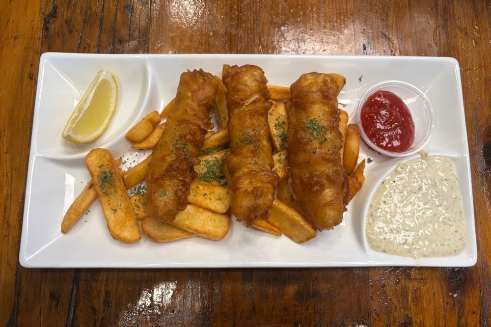 The Lion and Crown Pub offers food, live music in McKinney