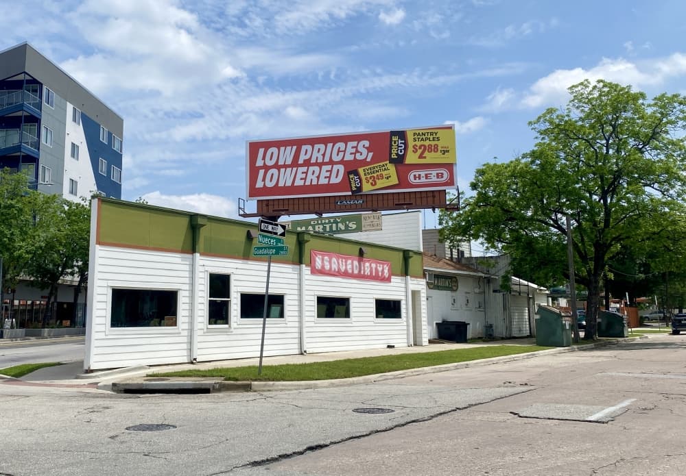 Dirty Martin’s Place to celebrate 100 years of operations at West Campus landmark