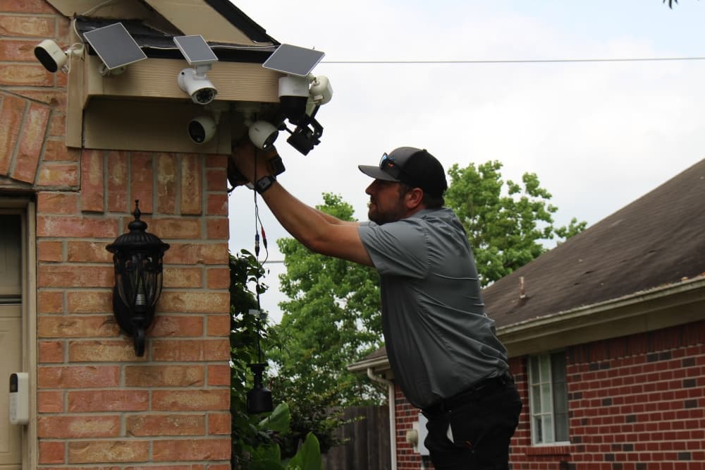 Hands For Hire meets people’s home needs where they are in Houston
