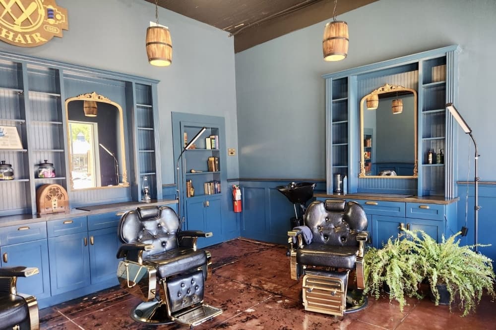 Whisper Chair now offering upscale barber services, craft cocktails in Kingwood