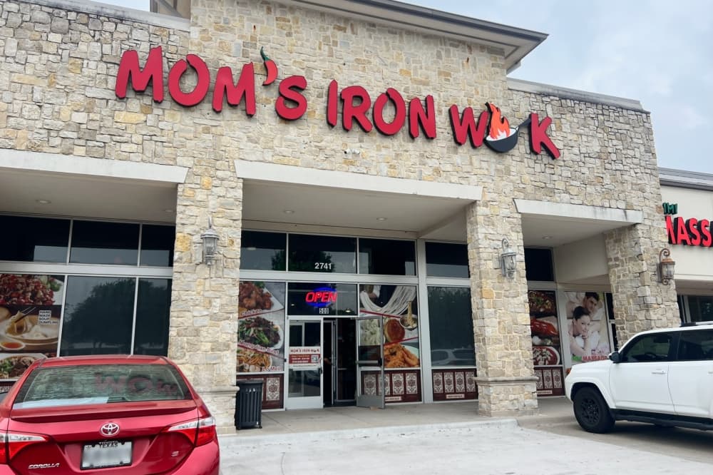 Mom’s Iron Wok serves Sichuan cuisine, Chinese-American dishes in McKinney
