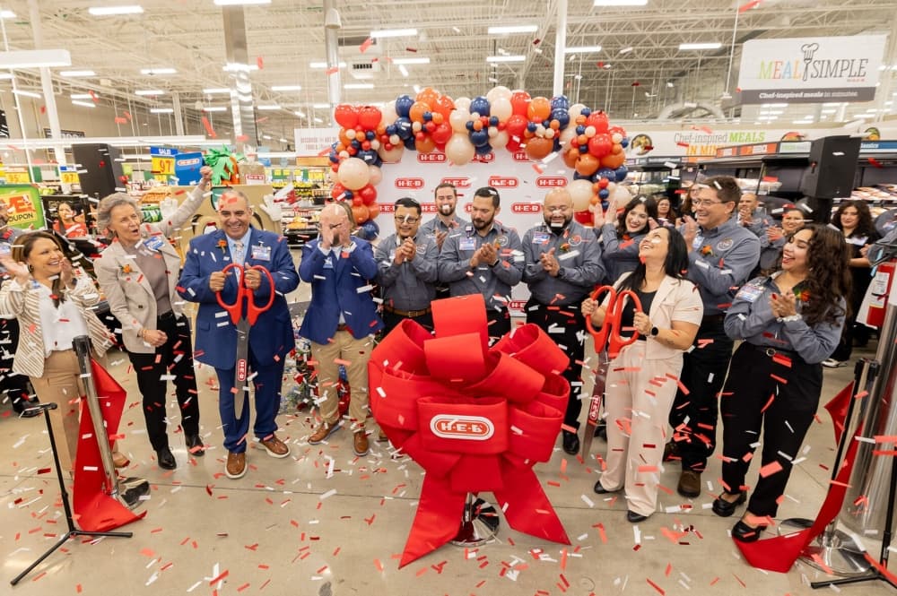 Kyle H-E-B Plus finishes renovations and expansion, opens True Texas BBQ