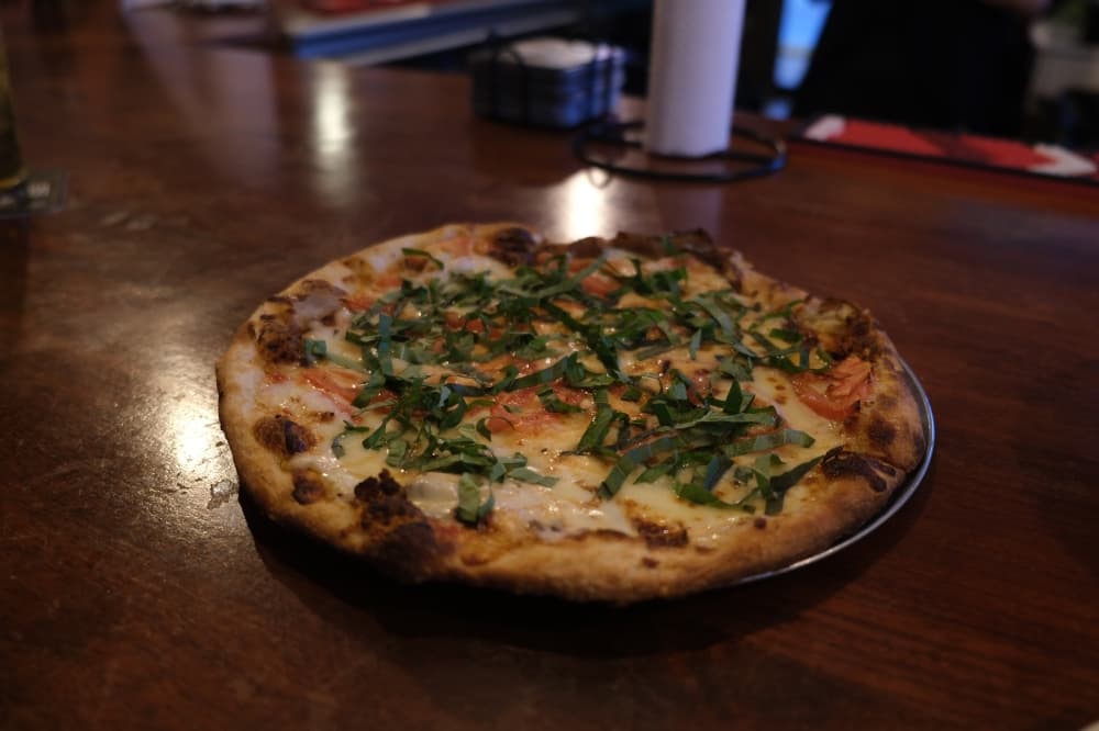 Margherita pizza