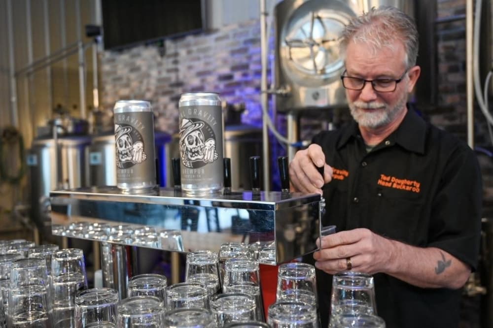 Veteran-owned Final Gravity Brewpub to celebrate 1st year serving Porter