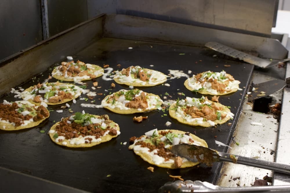 King Kups serves elote, carne asada fries, more at McKinney food truck