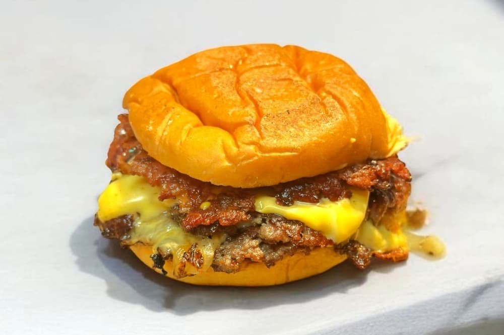 Bamburger opens new location along Hwy. 105 in Montgomery