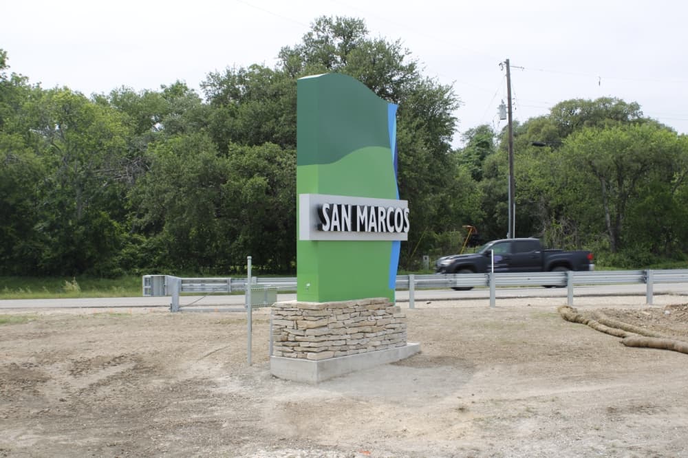 San Marcos installs first-ever gateway sign