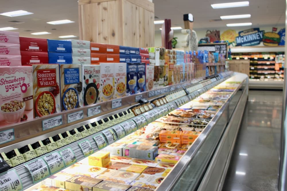 Grocery aisle, food display