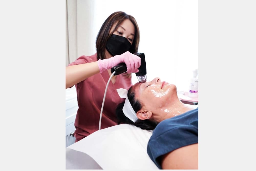 Lexi Zhao evaluates the full face and neck to ensure aesthetic results remain balanced, subtle, and natural.