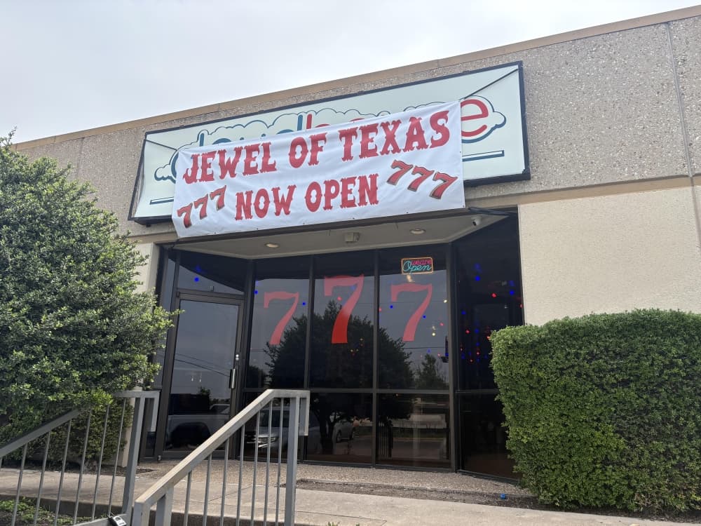 Jewel of Texas opens in Pflugerville