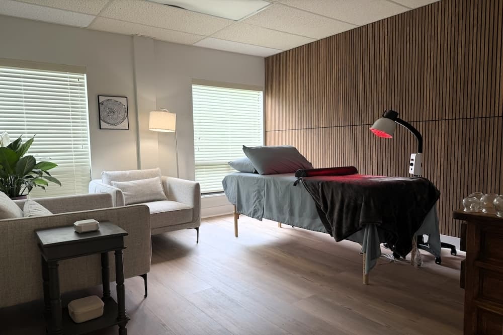 Mulberry Acupuncture and Herbal Medicine now open near West Lake Hills