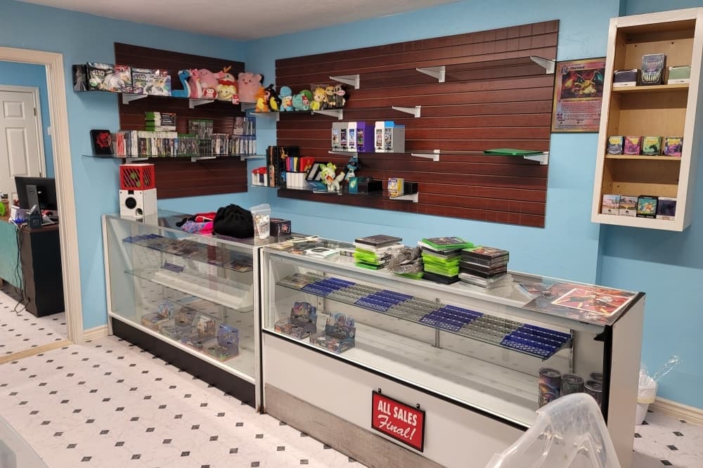 Blue Jay’s Cauldron now offering comic books, video games in Roman Forest