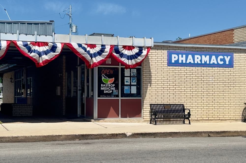 Bastrop Medicine Shop to expand on Chestnut Street