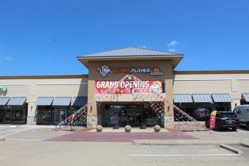 Super Player Arcade brings claw machines, VR and craft studio to Plano