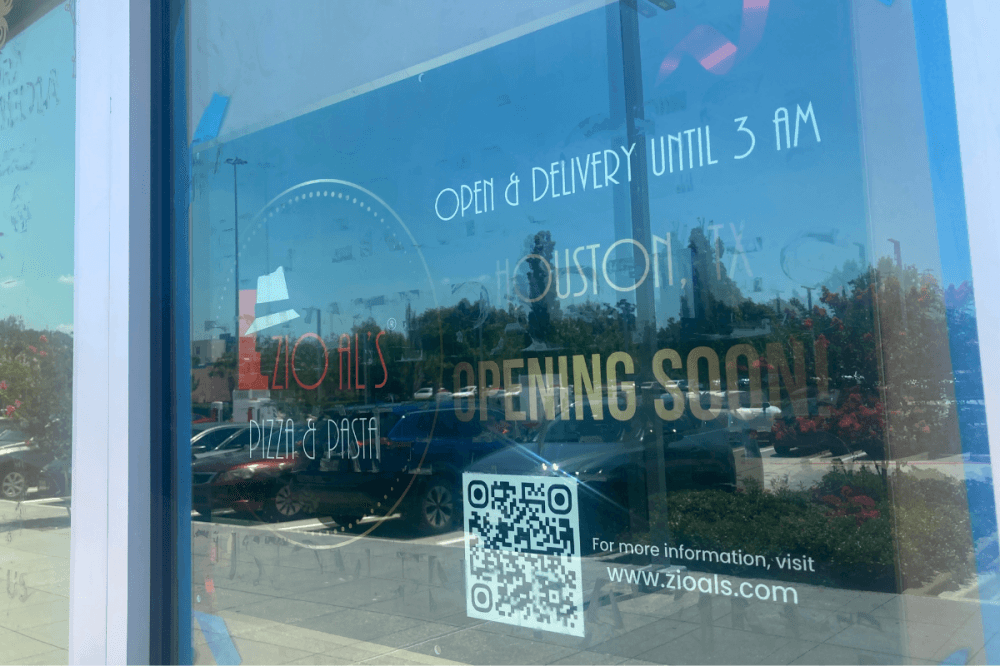 Photo of outside door of new Zio Al's location