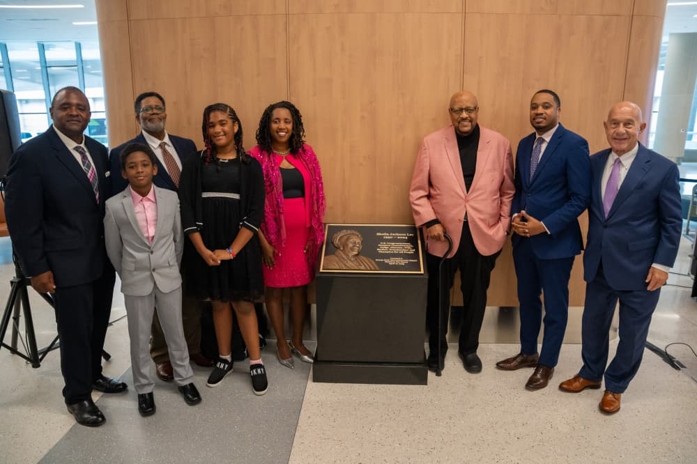 Houston honors Sheila Jackson Lee with Terminal E dedication at IAH