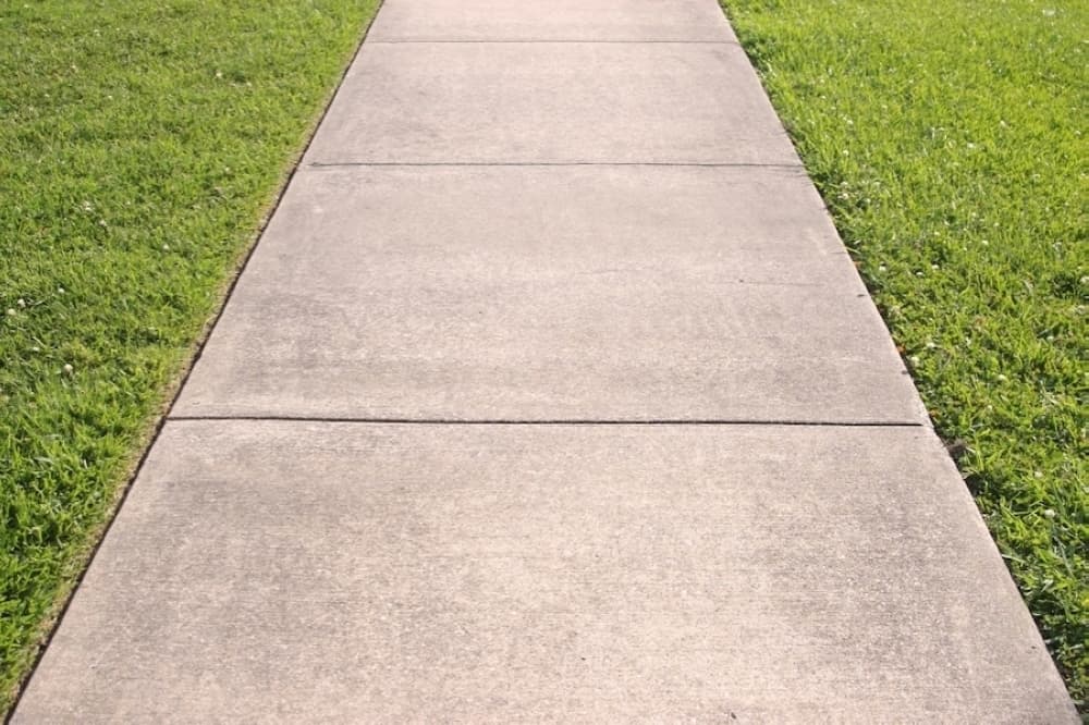 Pearland funds feasibility study for more complex sidewalk improvements