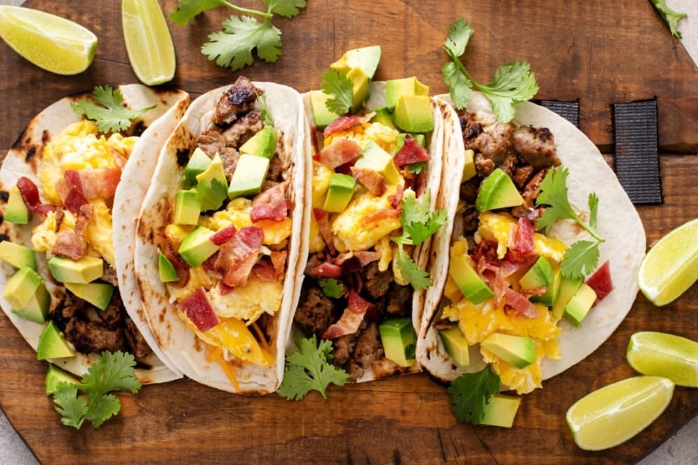 Kingwood Snack Bar officials celebrate early May opening on Northpark Drive