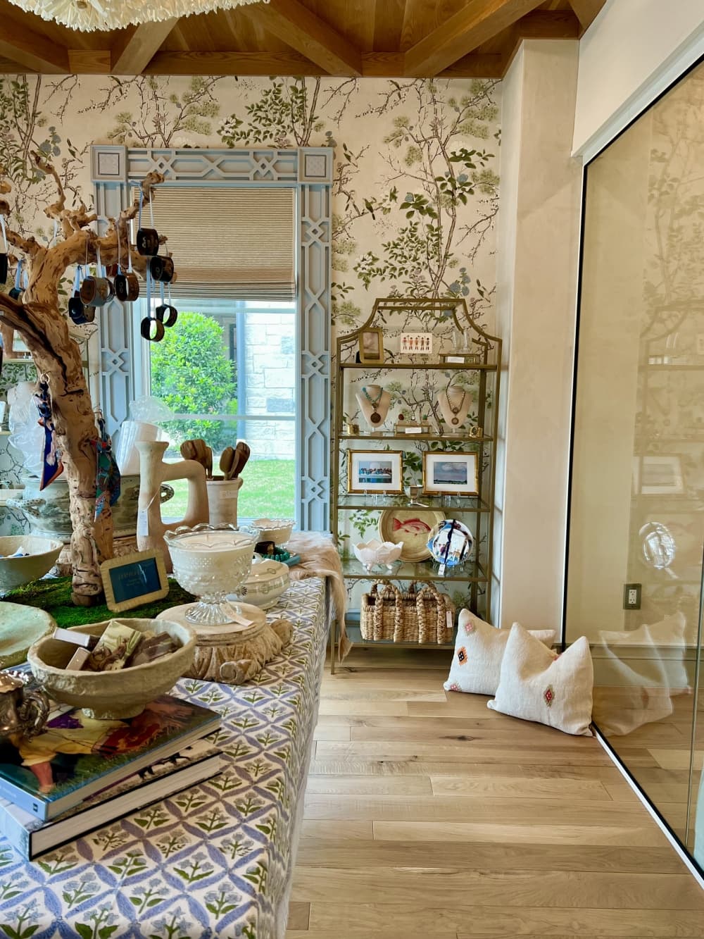 Showroom