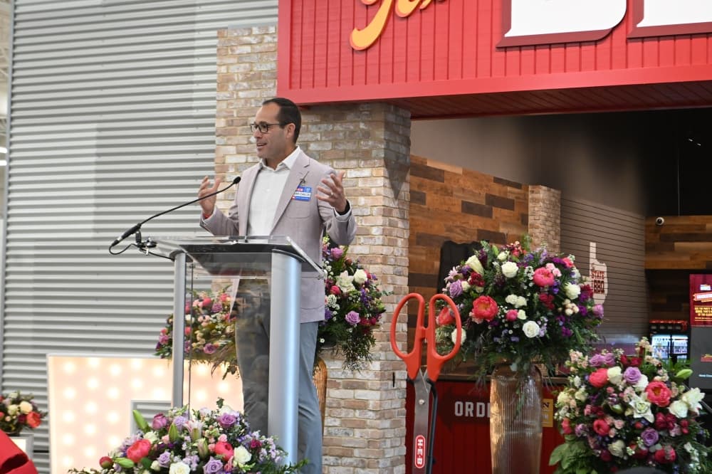 Juan-Carlos Ruck said the new H-E-B will have an expanded selection of hot food options at the Euless H-E-B.