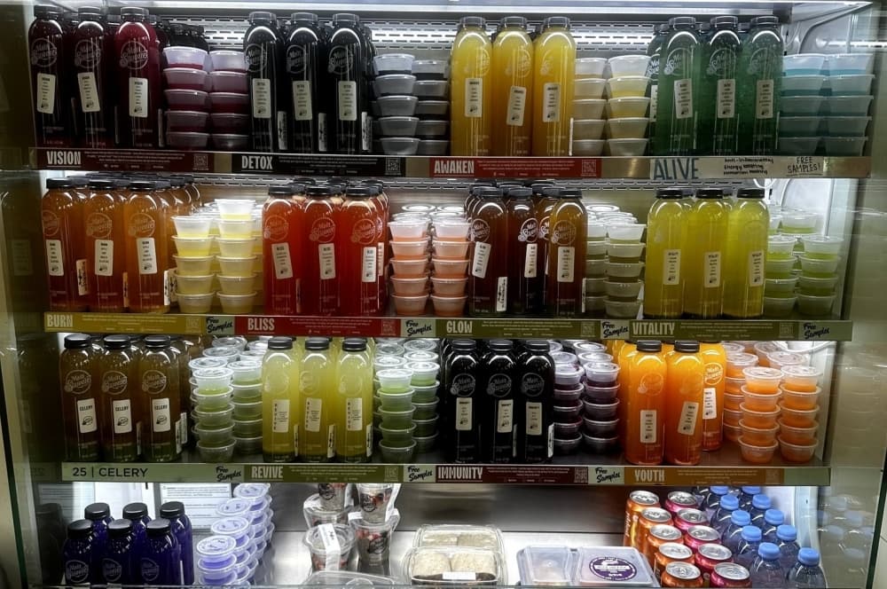 Main Squeeze Juice Co. celebrates grand reopening in Atascocita following new ownership