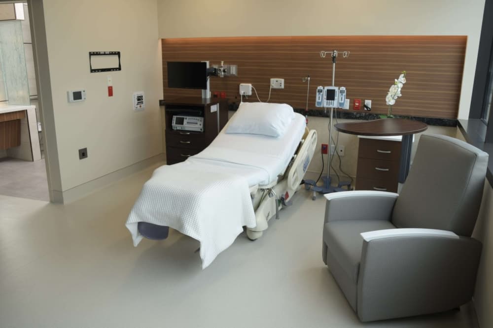 The new private rooms will feature natural lighting and a recliner or pull-out sofa for family members to stay with patients while in the hospital. (Courtesy Texas Health Hospital Frisco)