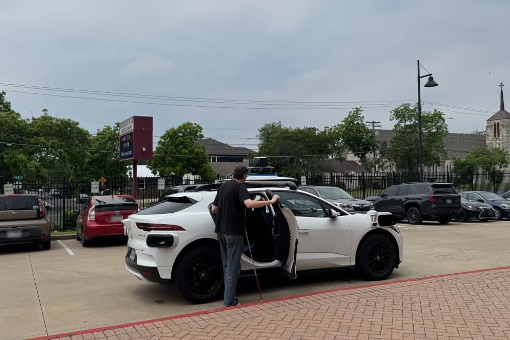 Texas School for the Blind and Visually Impaired helps shape Waymo accessibility features