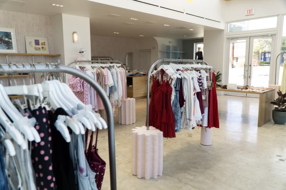 COVE women’s boutique relocates to South Lamar storefront