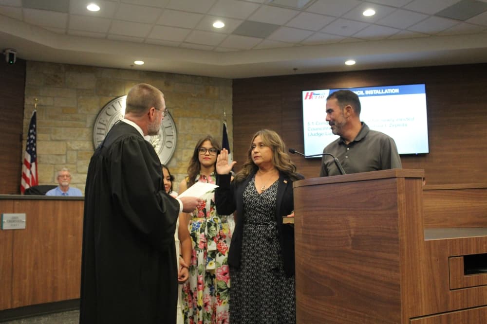 Corina Zepeda sworn in as Hutto’s newest council member