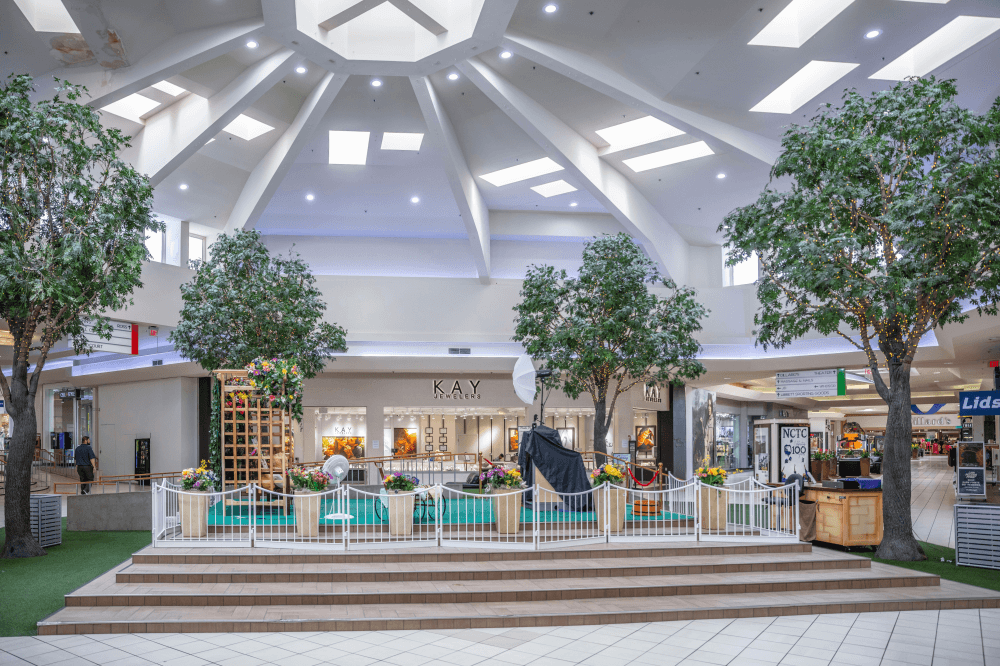 golden triangle mall interior