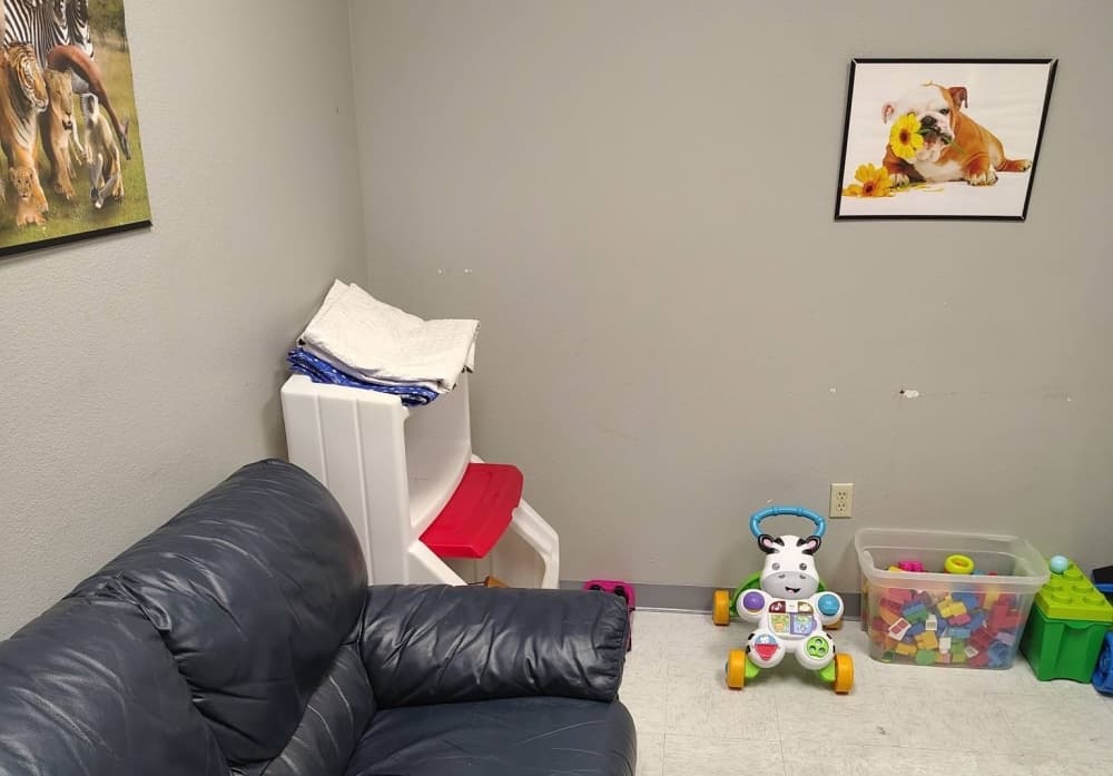 DFFPS said the rooms, used for supervised visitation between children in state conservatorship and their families, had fallen into disrepair due to heavy use, with worn furnishings and toys needing replacement. (Courtesy DFPS) 