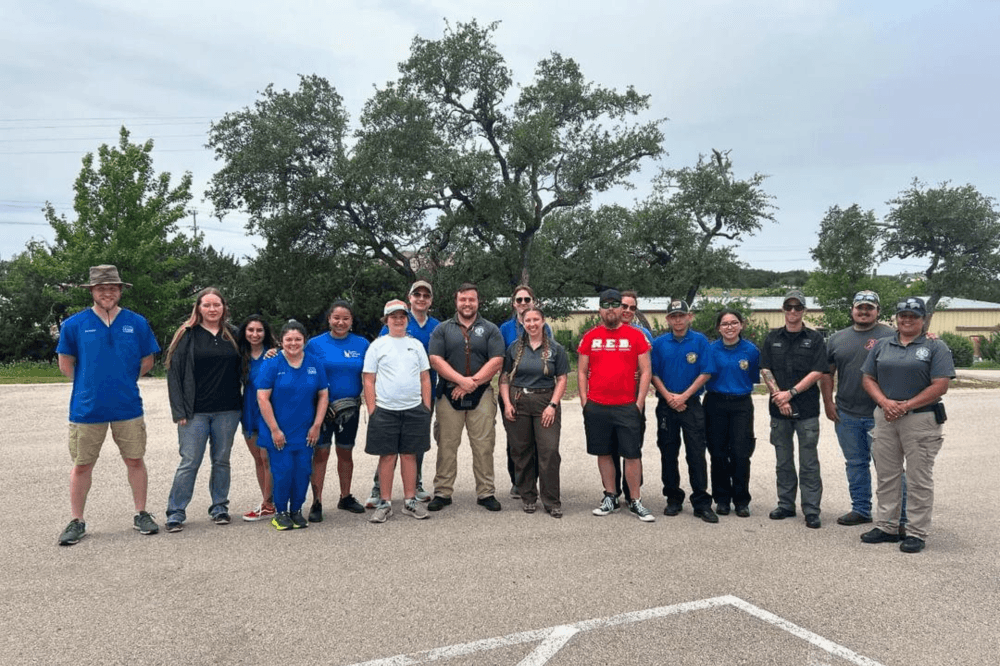 leander vet clinic team in the community
