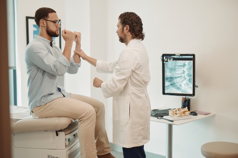 Ascension Seton surgeons are using AI-supported planning, advanced imaging, and robotic-assisted spine surgery to improve recovery, precision, and outcomes for Central Texas patients with neck and back pain.