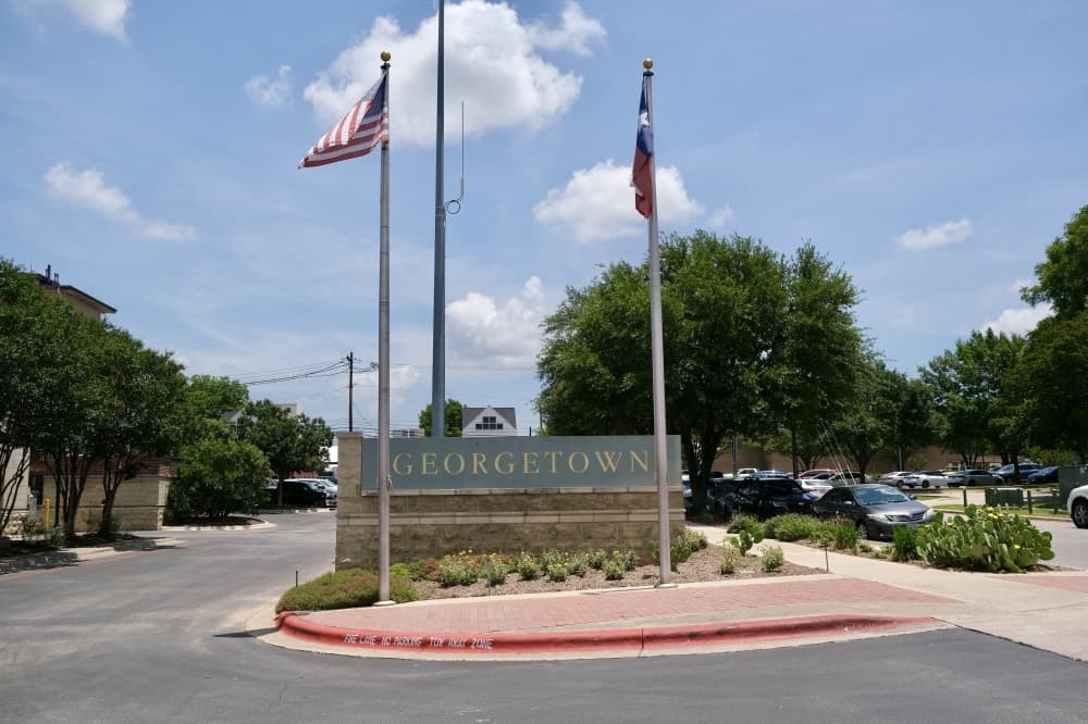 Georgetown officials remove local alcohol permit fee