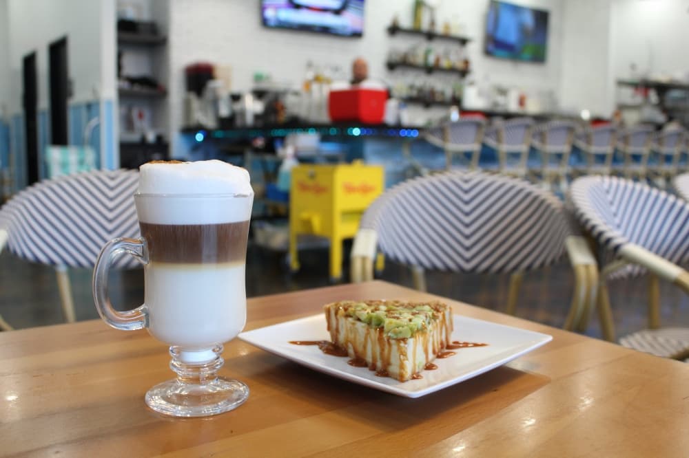 pie and a drink