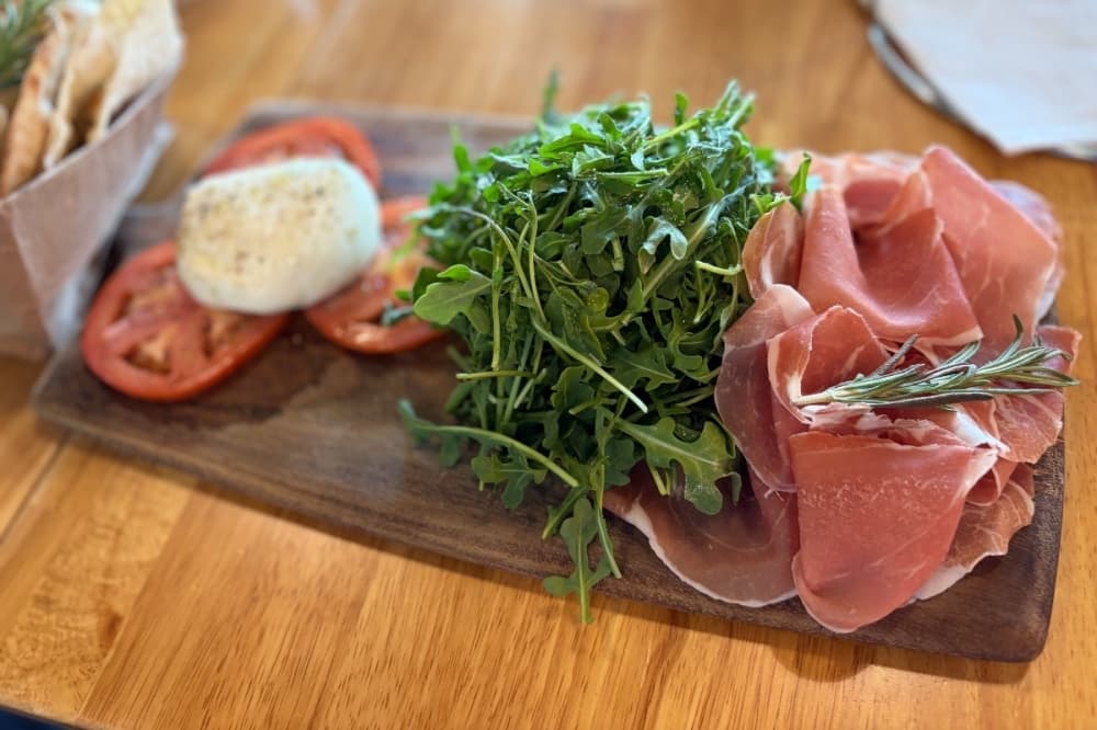Burrat e crudo