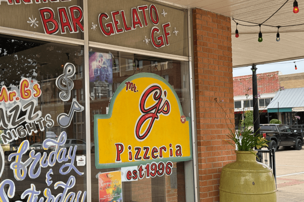 Mr. G’s Pizzeria will continue operating in Historic Downtown Bryan. (Karley Cross/Community Impact)