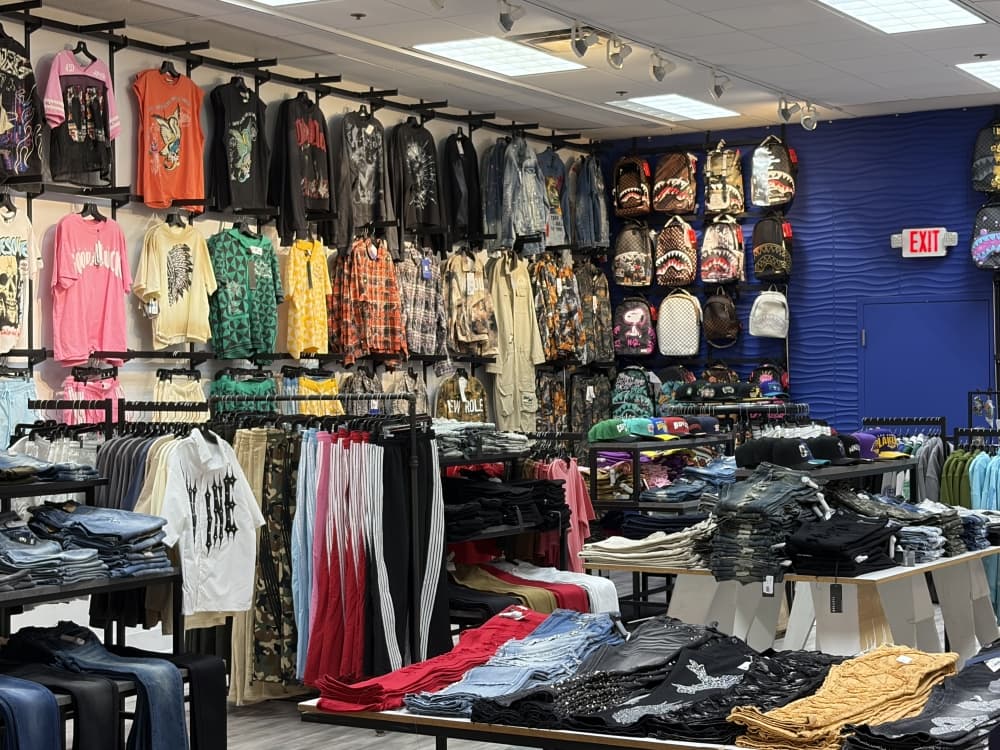 Agit relocates within Grapevine Mills