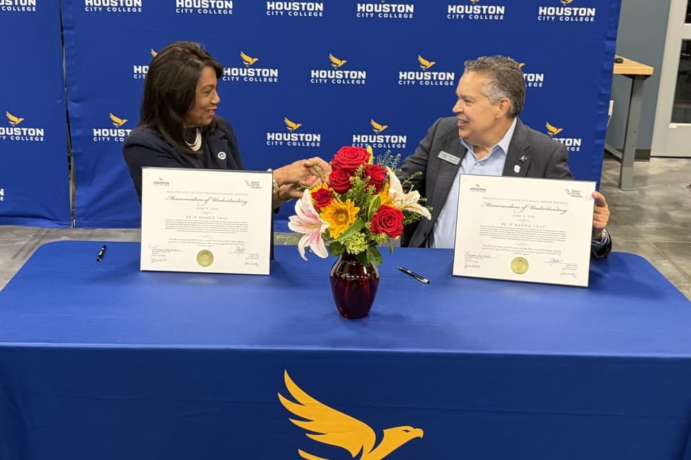 HCC and Space Center Houston sign memorandum of understanding