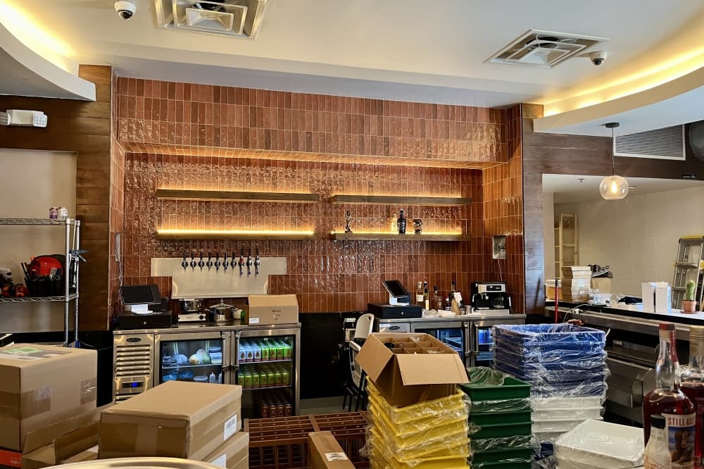 The kitchen and bar will serve specialty cocktails and authentic Italian pizza with ingredients that are fresh and sourced from Italy or locally. (Gabby Bailey/Community Impact)