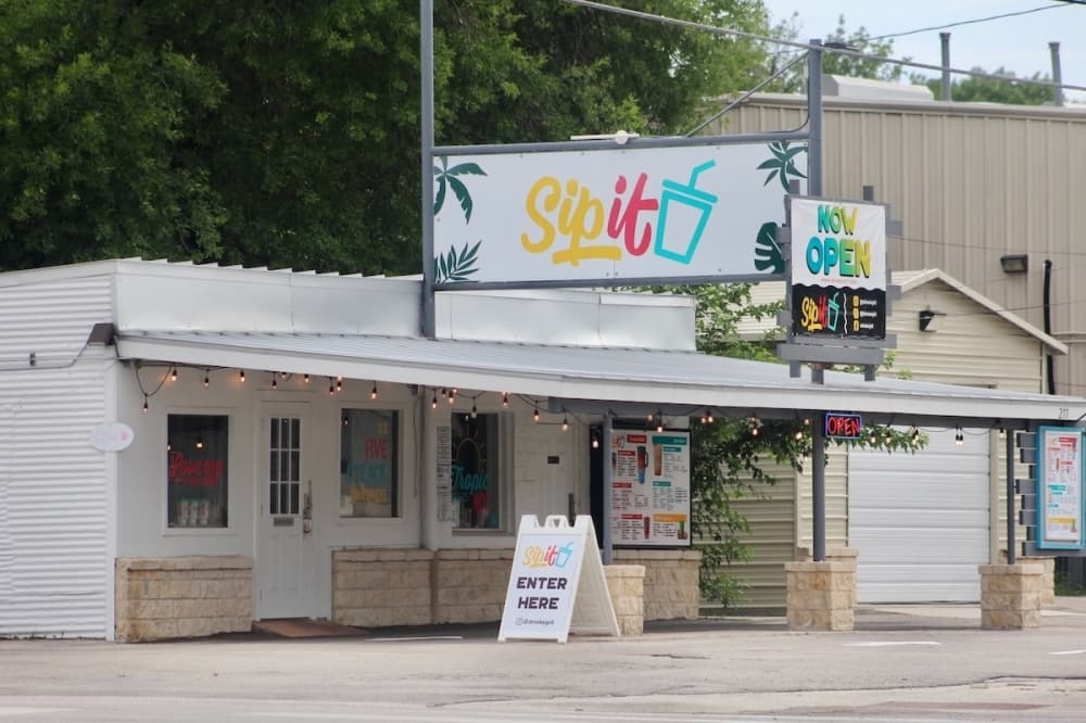 SipIT now serving margaritas and daiquiris to-go in New Braunfels