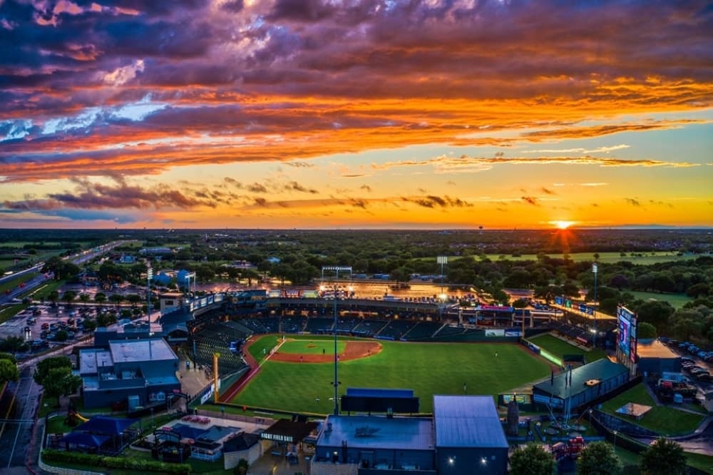 Pro softball team Texas Volts to play first game in Round Rock on June 18