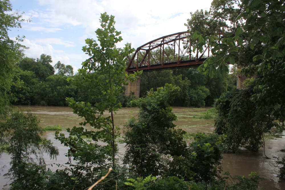 LCRA: Lake Bastrop Dam floodgate closed; crews ready if needed
